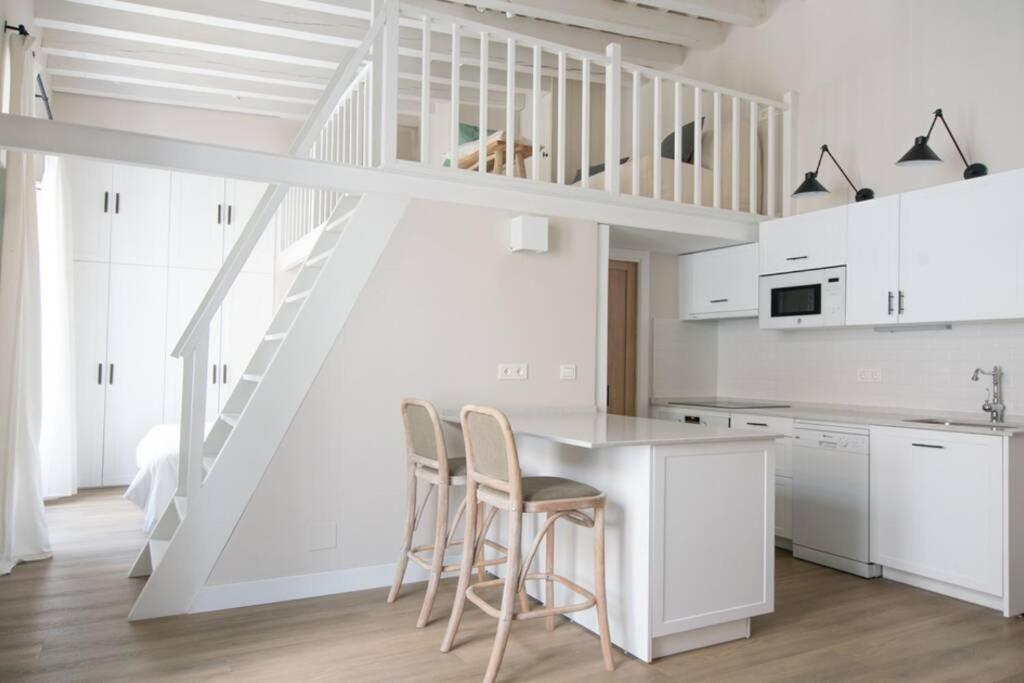 Apartamento G12 Trendy And Comfy Bright Loft Meters From Bullring And Trianas Bridge, Galera Street Sevilla Exterior foto